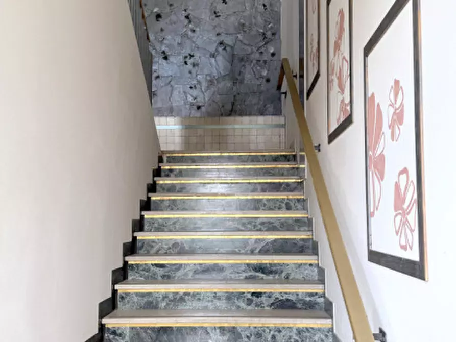 Immagine 4 di Ufficio in vendita  in Via Jacopo Avanzo a Padova