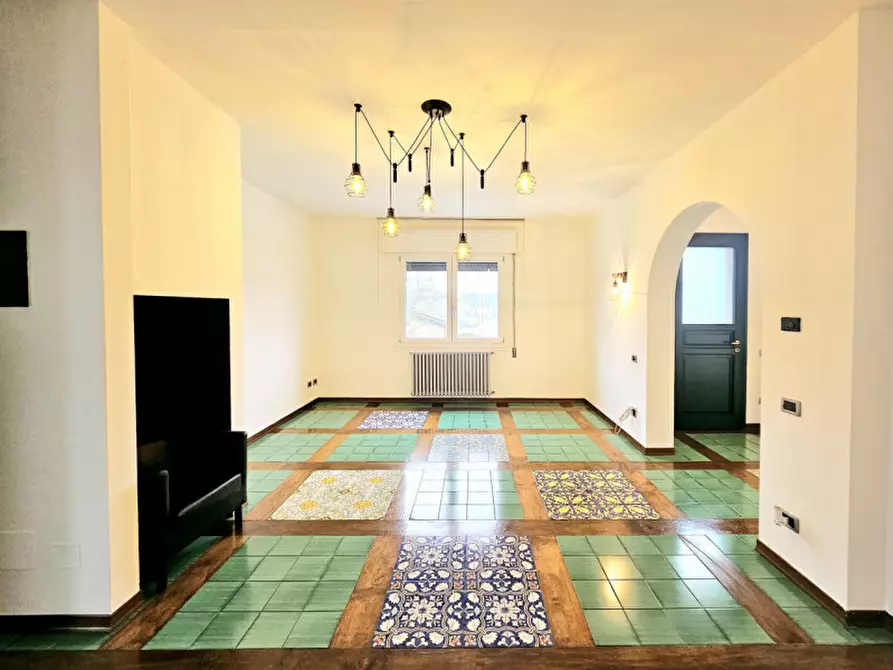 Immagine 1 di Casa bifamiliare in vendita  in VIA ARGINE VALGRANDE a Villa Estense