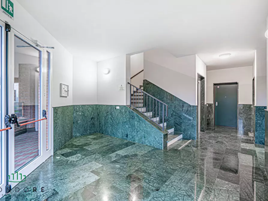 Immagine 4 di Appartamento in vendita  in vicolo dei carrettieri a Casalecchio Di Reno