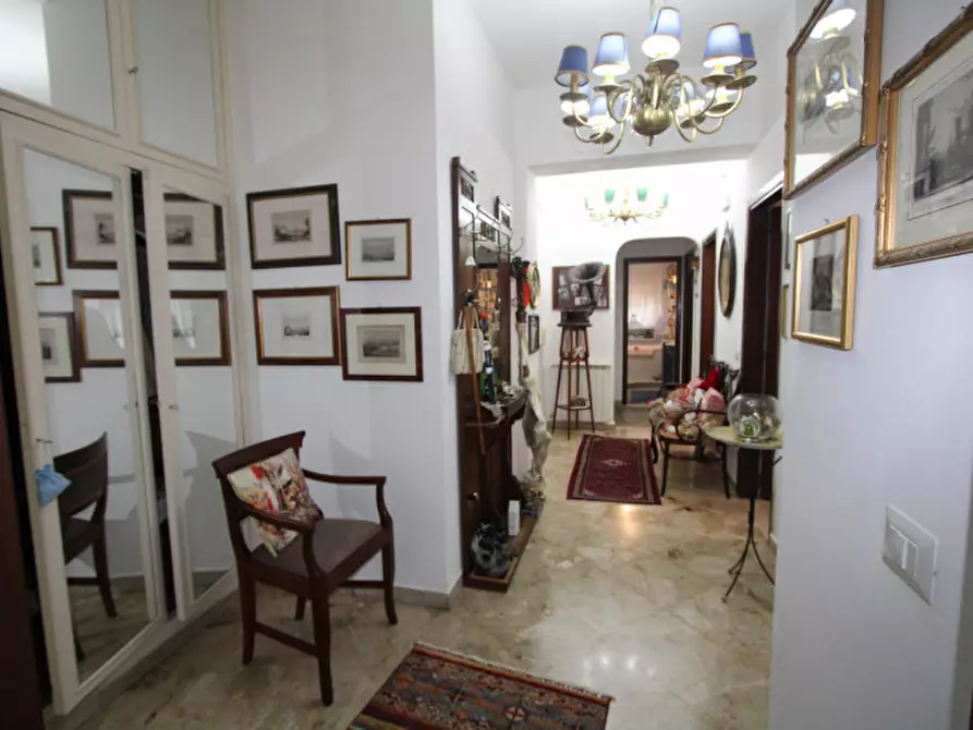 Immagine 10 di Appartamento in vendita  in Viale Regina Elena 137 a Messina