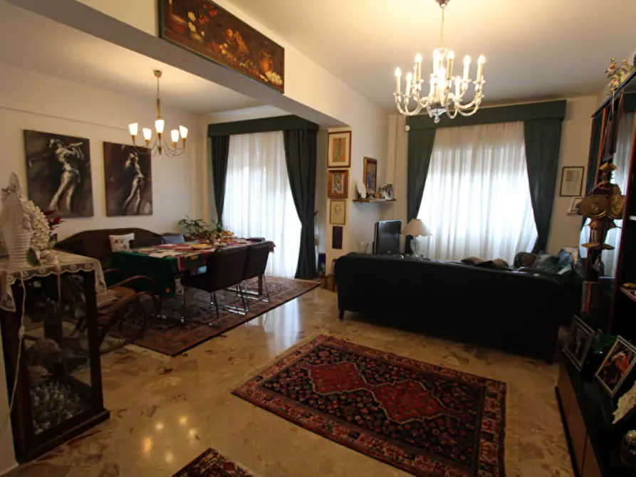 Immagine 13 di Appartamento in vendita  in Viale Regina Elena 137 a Messina