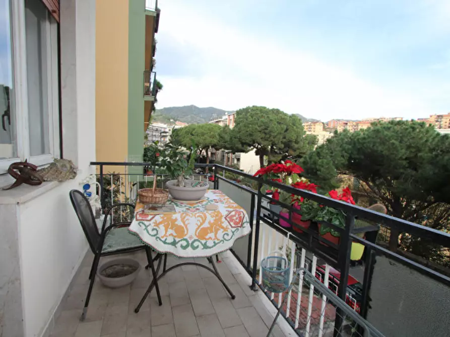 Immagine 15 di Appartamento in vendita  in Viale Regina Elena 137 a Messina