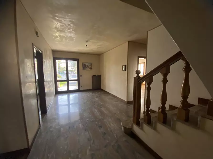 Immagine 23 di Casa bifamiliare in vendita  in Viale Roma a Torri Di Quartesolo