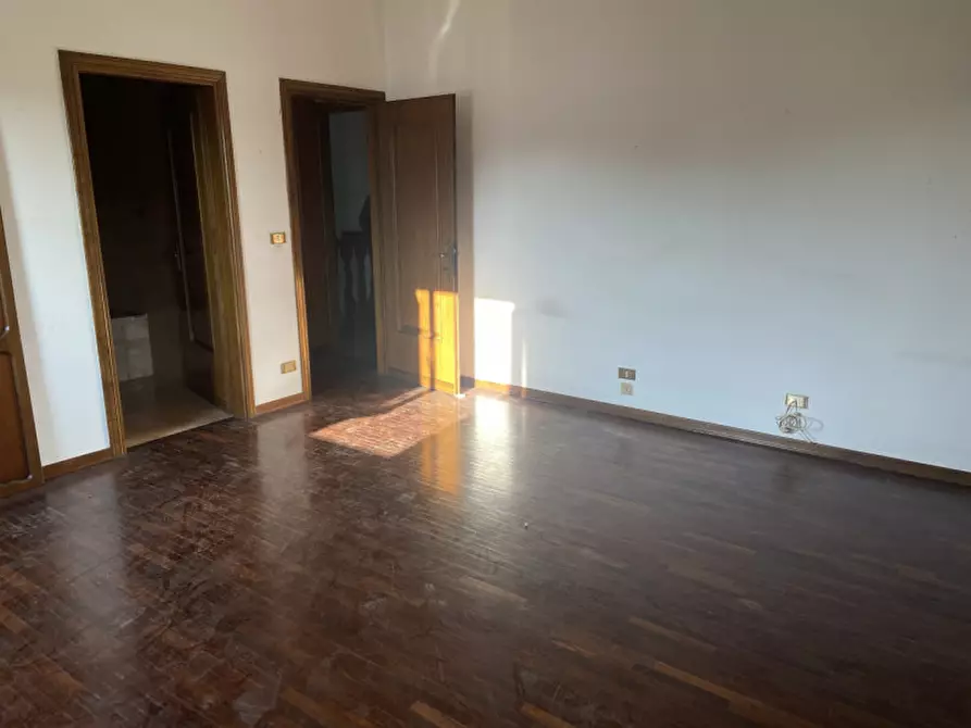 Immagine 39 di Casa bifamiliare in vendita  in Viale Roma a Torri Di Quartesolo