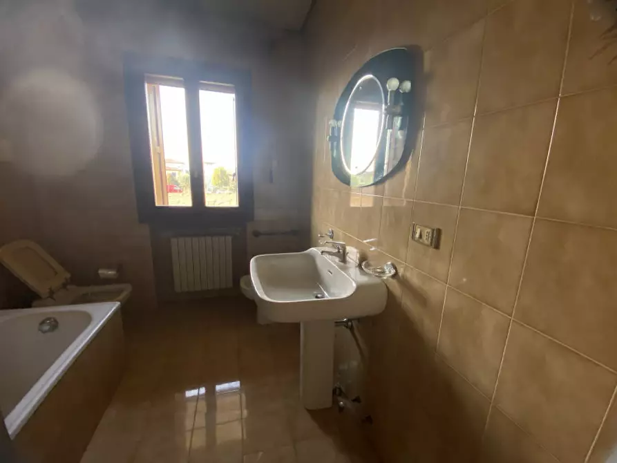 Immagine 42 di Casa bifamiliare in vendita  in Viale Roma a Torri Di Quartesolo