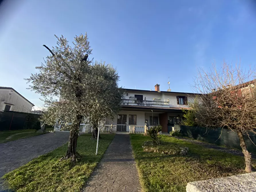 Immagine 57 di Casa bifamiliare in vendita  in Viale Roma a Torri Di Quartesolo