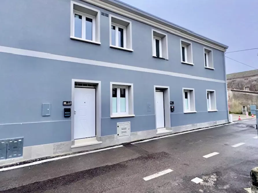 Immagine 1 di Appartamento in vendita  a Badia Polesine