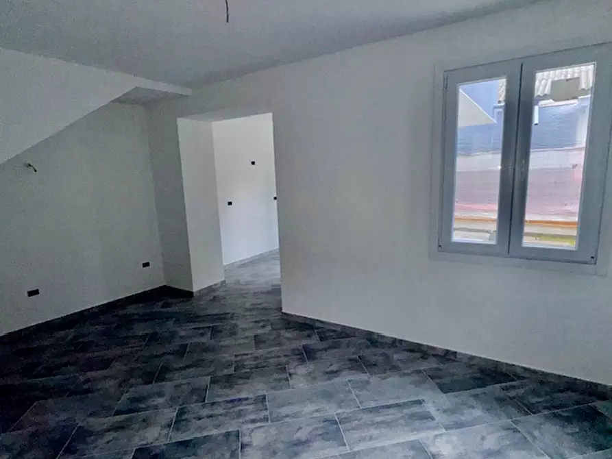 Immagine 5 di Appartamento in vendita  a Badia Polesine