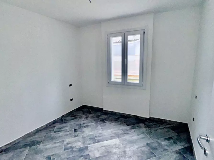 Immagine 8 di Appartamento in vendita  a Badia Polesine