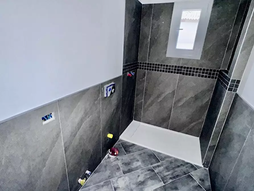 Immagine 10 di Appartamento in vendita  a Badia Polesine