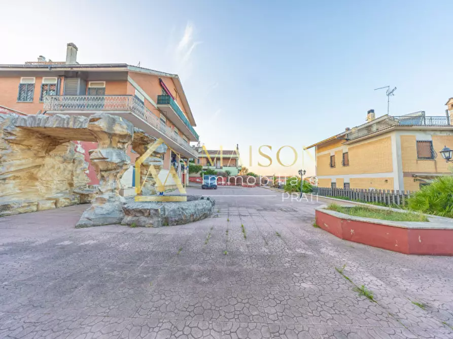 Immagine 62 di Appartamento in vendita  in Via Tusa a Roma