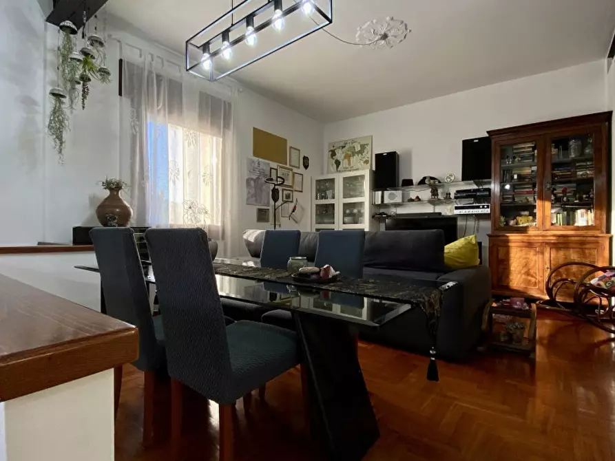 Immagine 2 di Casa indipendente in vendita  in Strada Sant'Antonino a Vicenza