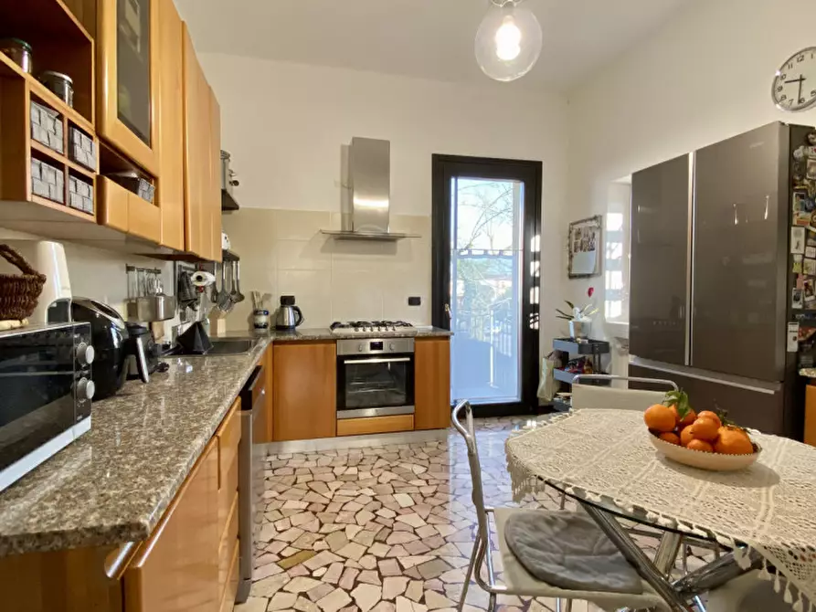 Immagine 8 di Casa indipendente in vendita  in Strada Sant'Antonino a Vicenza