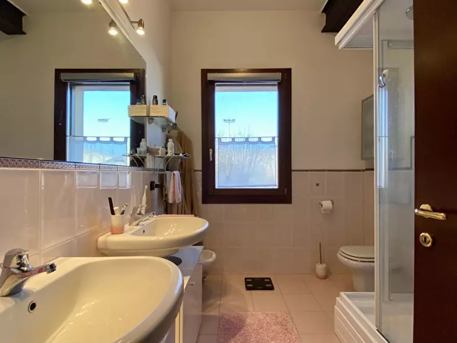 Immagine 15 di Casa indipendente in vendita  in Strada Sant'Antonino a Vicenza