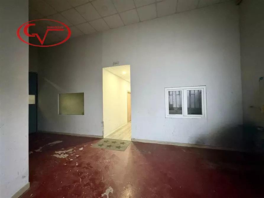 Immagine 10 di Capannone industriale in affitto  in Viale Armando Diaz a Montevarchi