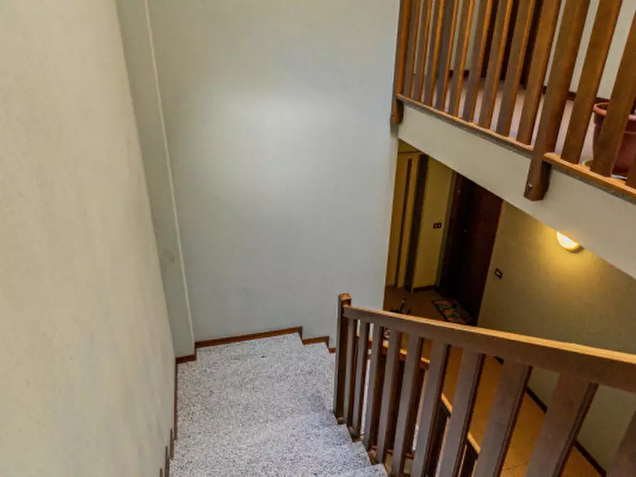 Immagine 6 di Appartamento in vendita  in Via Sant'Antonio da Padova 2 a Abano Terme
