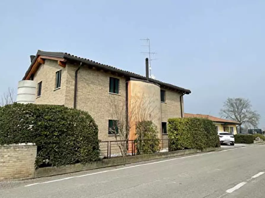 Immagine 1 di Casa bifamiliare in vendita  in Via Chiodo, 1 a Salgareda