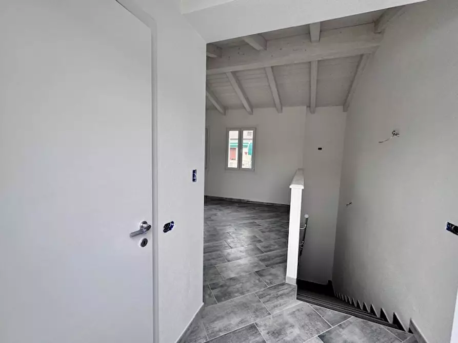 Immagine 5 di Appartamento in vendita  a Badia Polesine