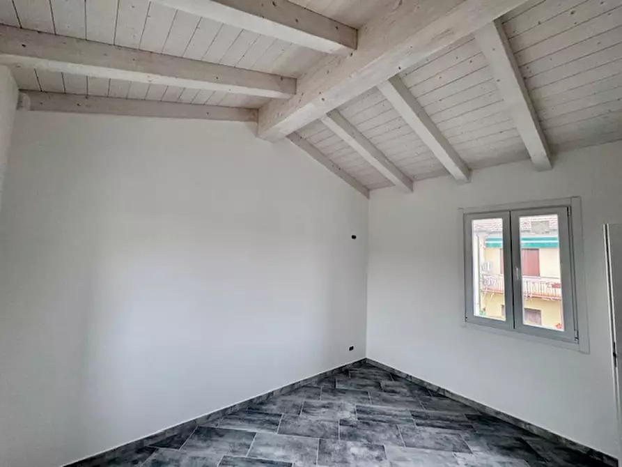 Immagine 8 di Appartamento in vendita  a Badia Polesine