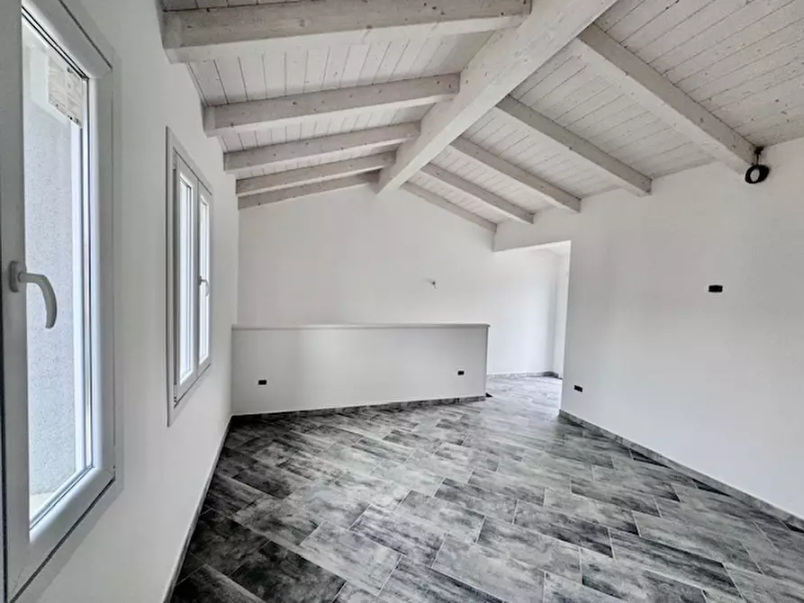 Immagine 16 di Appartamento in vendita  a Badia Polesine