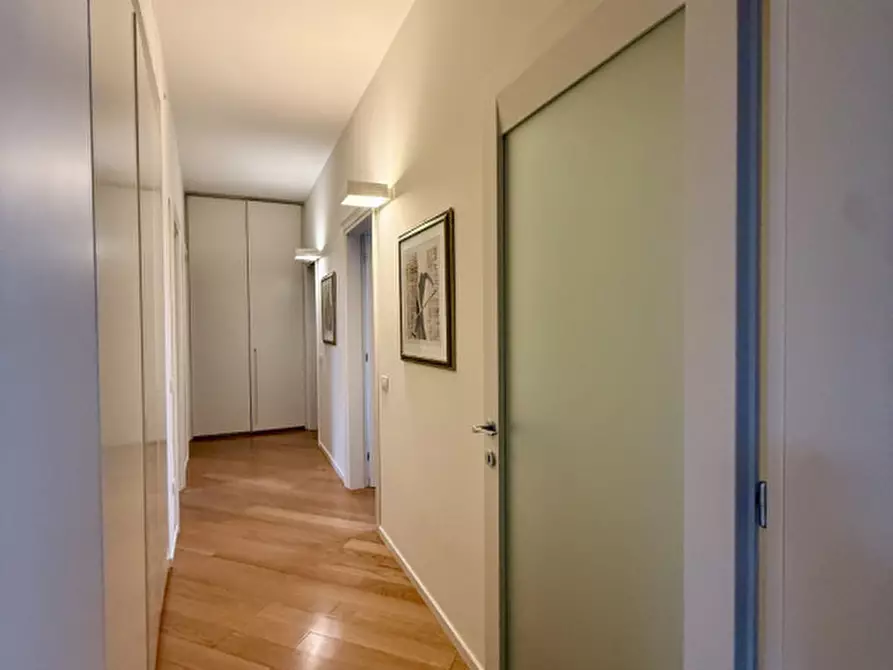 Immagine 19 di Appartamento in vendita  a Vicenza