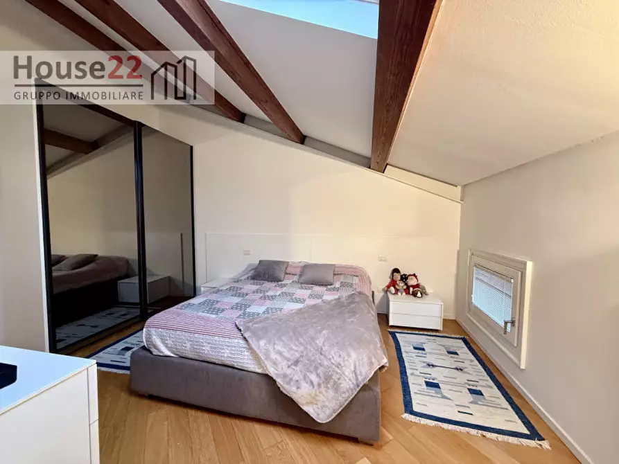 Immagine 22 di Appartamento in vendita  a Vicenza