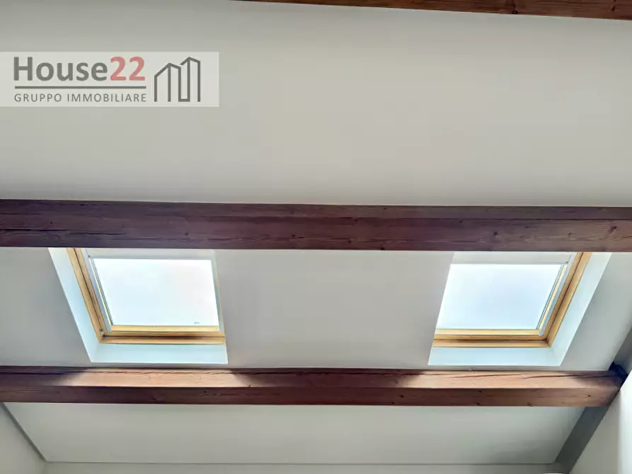 Immagine 24 di Appartamento in vendita  a Vicenza