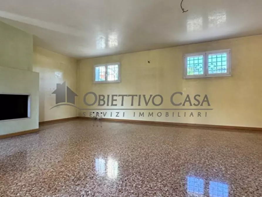 Immagine 4 di Villa in vendita  in Via Luigi Pierobon a Padova