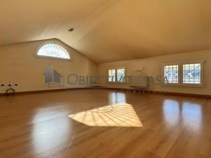 Immagine 37 di Villa in vendita  in Via Luigi Pierobon a Padova