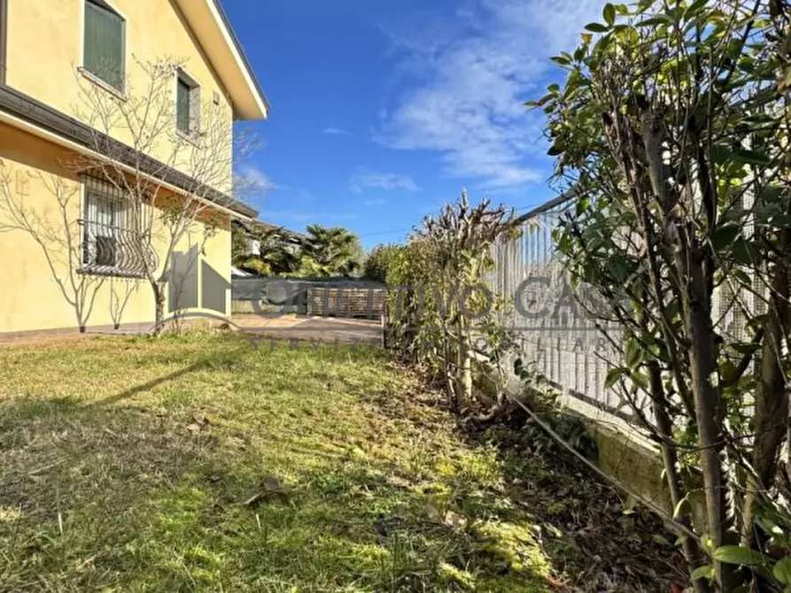 Immagine 40 di Villa in vendita  in Via Luigi Pierobon a Padova
