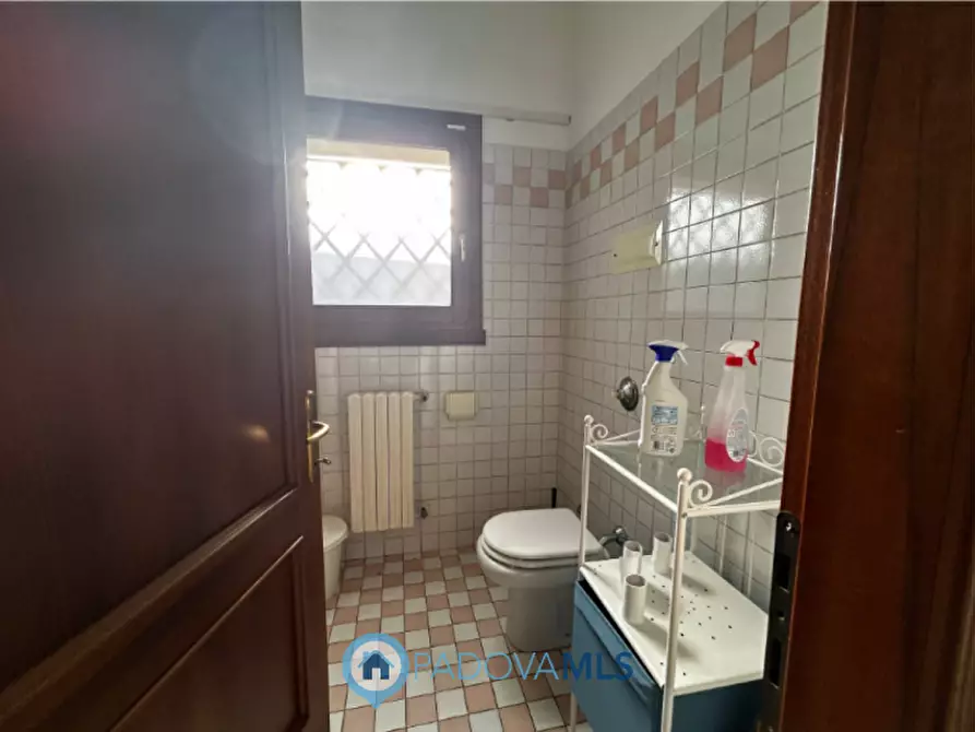 Immagine 9 di Ufficio in vendita  in via san marco, 141 a Padova