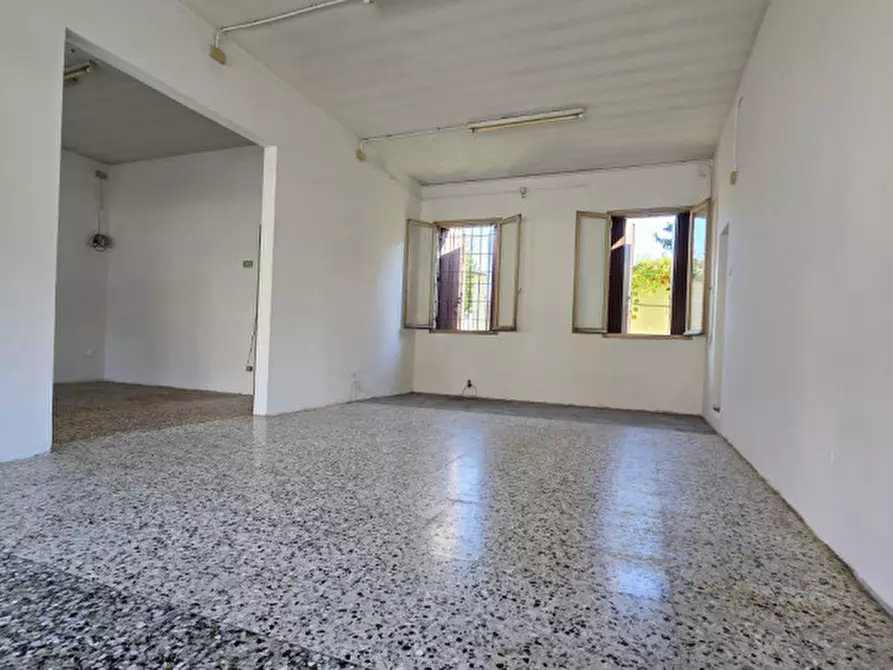 Immagine 35 di Casa indipendente in vendita  in via roma a Borgo Veneto