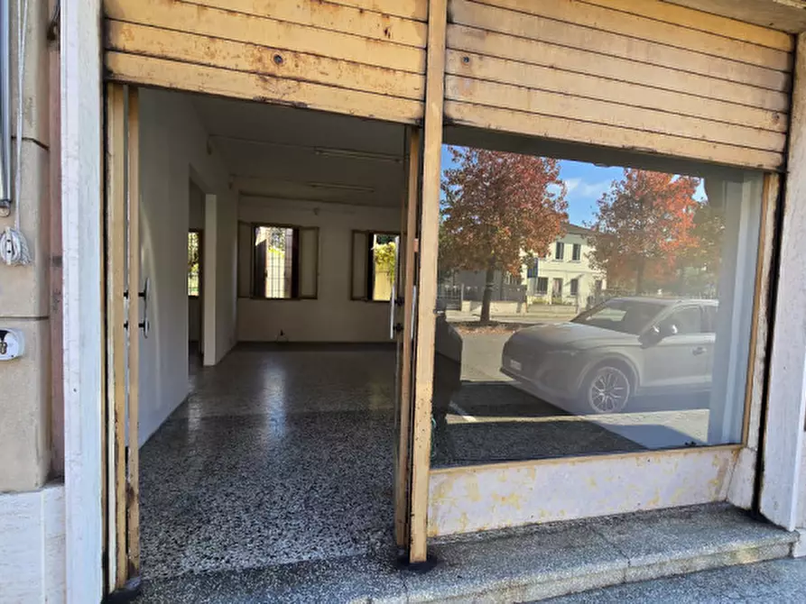 Immagine 39 di Casa indipendente in vendita  in via roma a Borgo Veneto