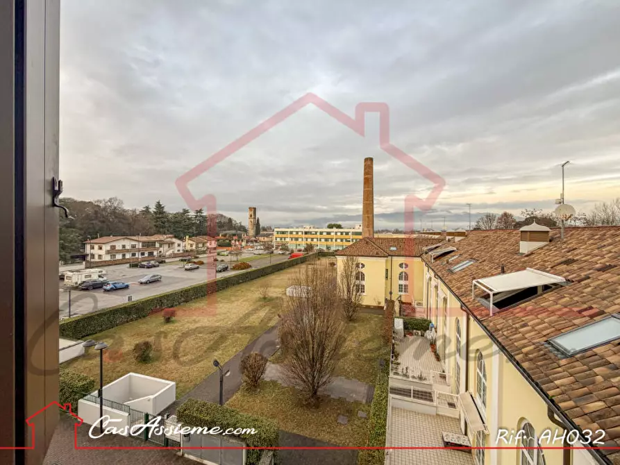 Immagine 5 di Appartamento in vendita  a Rossano Veneto