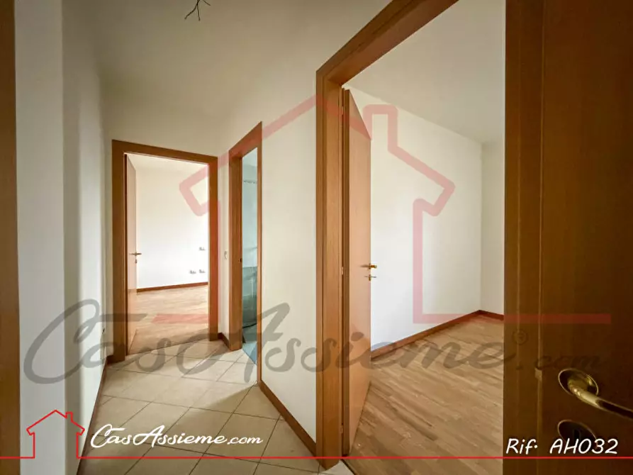 Immagine 9 di Appartamento in vendita  a Rossano Veneto