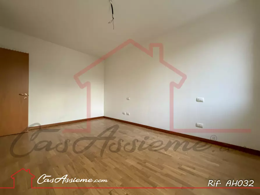 Immagine 13 di Appartamento in vendita  a Rossano Veneto