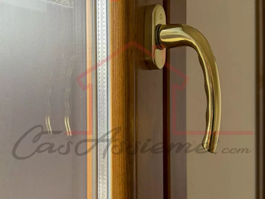 Immagine 27 di Appartamento in vendita  a Rossano Veneto