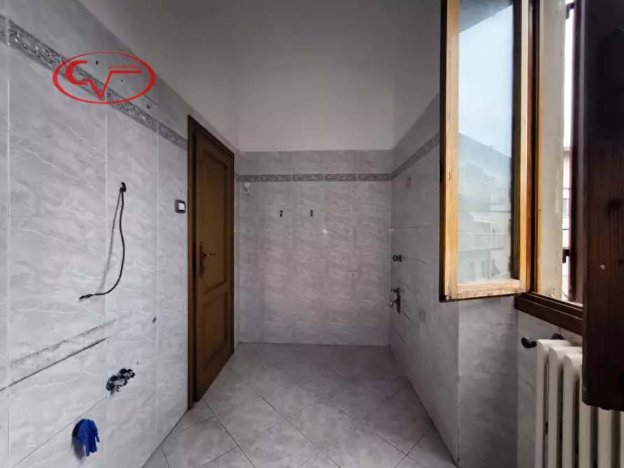 Immagine 11 di Appartamento in vendita  in Via Napoli a San Giovanni Valdarno