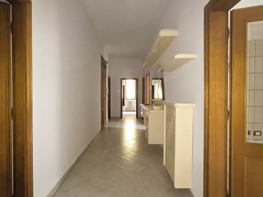 Immagine 16 di Appartamento in vendita  in Via Napoli a San Giovanni Valdarno