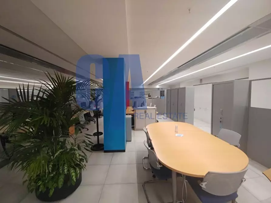 Immagine 12 di Palazzo in affitto  in VIA PERUGINO a Cologno Monzese