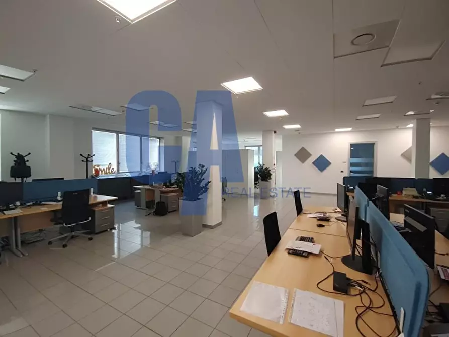Immagine 1 di Ufficio in affitto  in VIA PERUGINO a Cologno Monzese
