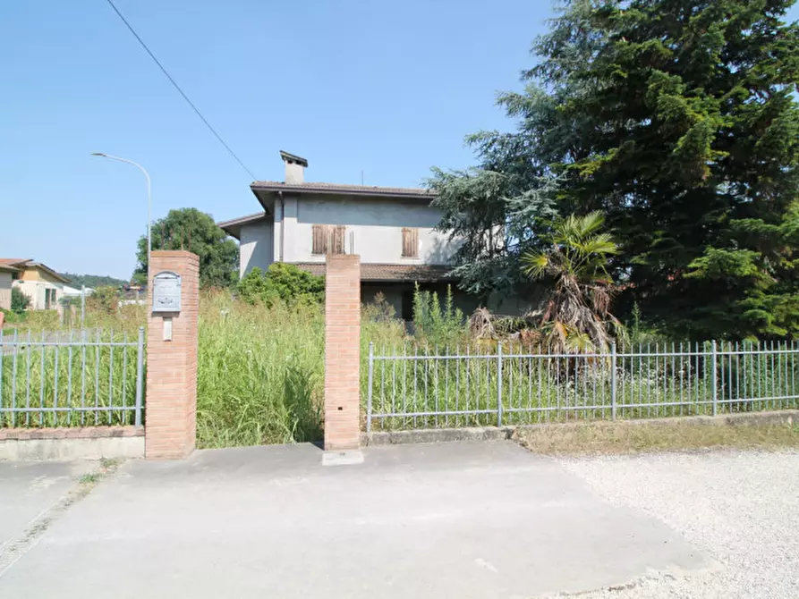 Immagine 2 di Casa bifamiliare in vendita  in Via San Daniele a Torreglia