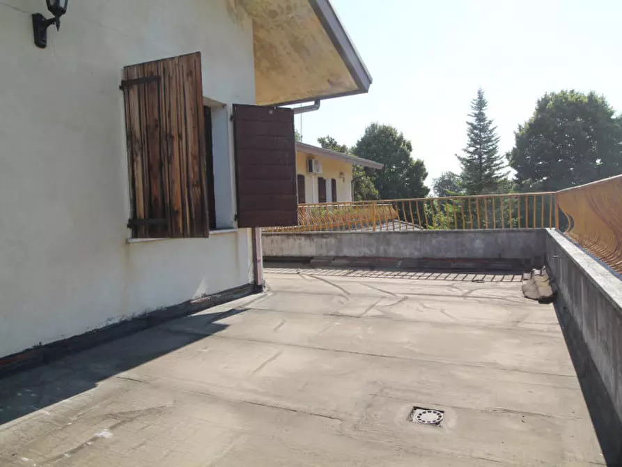 Immagine 7 di Casa bifamiliare in vendita  in Via San Daniele a Torreglia