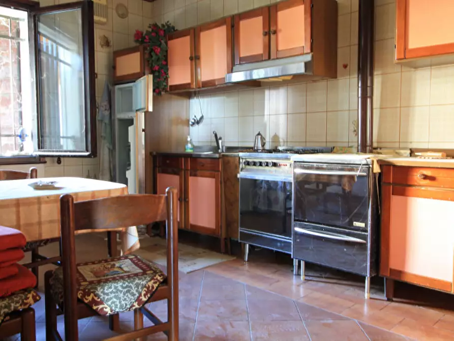 Immagine 9 di Casa bifamiliare in vendita  in Via San Daniele a Torreglia