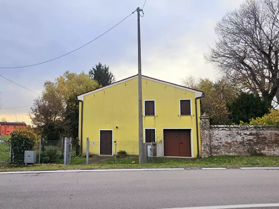 Immagine 2 di Casa bifamiliare in vendita  in VIA PONTICELLI a Granze