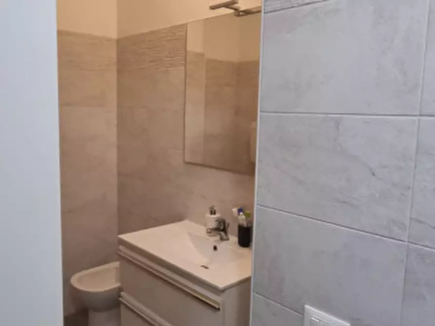 Immagine 11 di Appartamento in affitto  a Padova