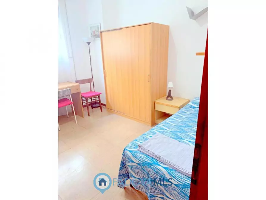 Immagine 10 di Appartamento in vendita  in VIA STEFANO BREDA a Padova