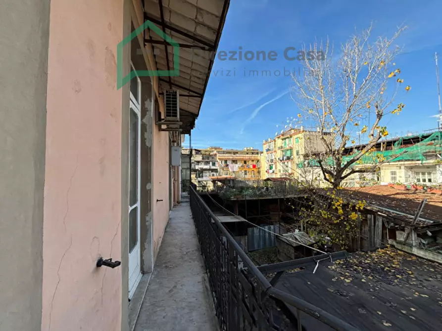 Immagine 41 di Appartamento in affitto  in via c.lahalle,17 a Napoli