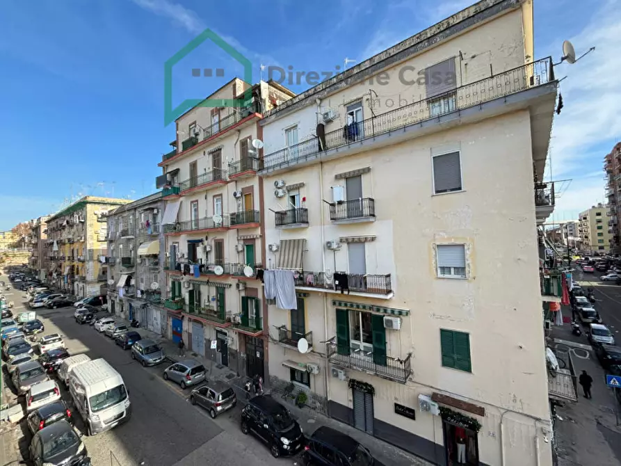 Immagine 42 di Appartamento in affitto  in via c.lahalle,17 a Napoli