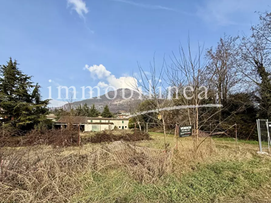 Immagine 2 di Appartamento in vendita  in Via Sanguettara a Caprino Veronese